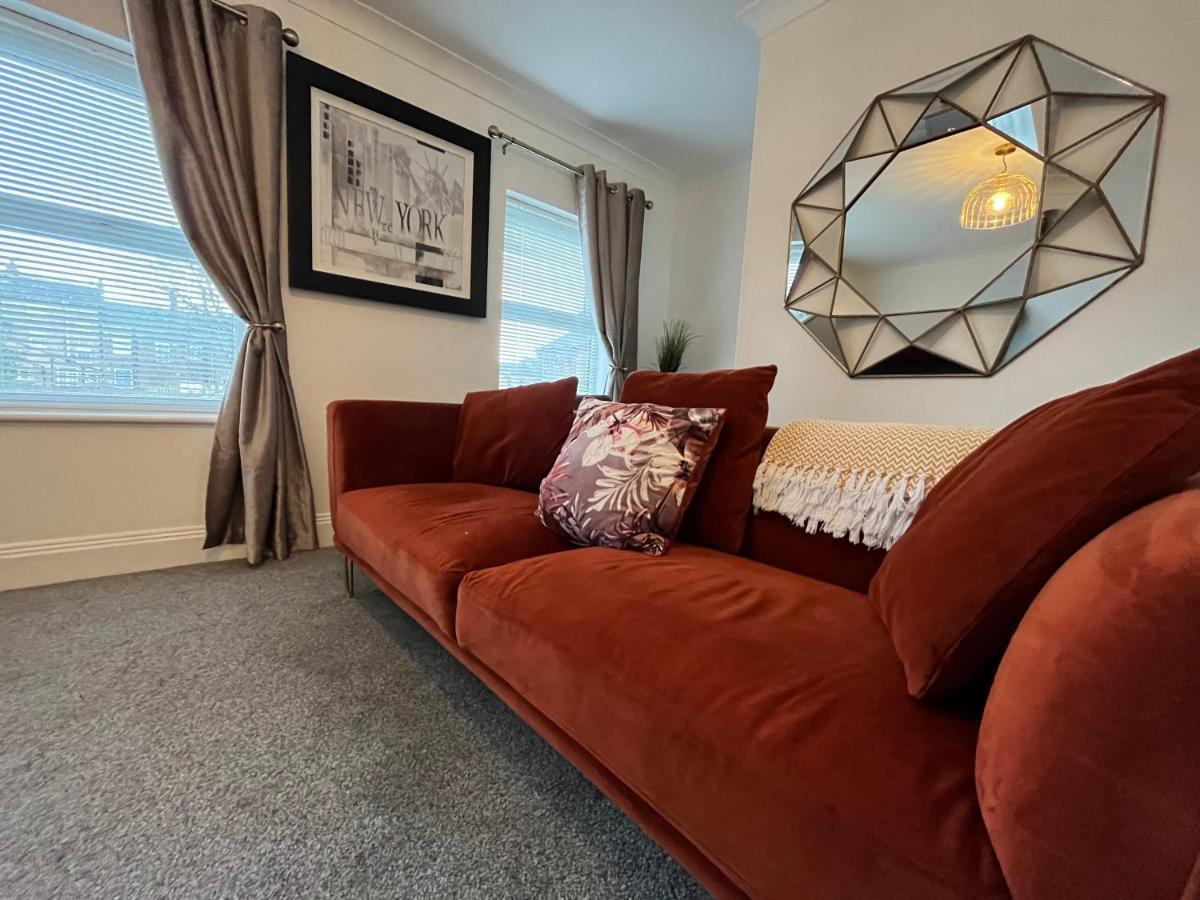 York Centre 2 Bedroom Renovated Flat, 8 Escrick Street Dış mekan fotoğraf